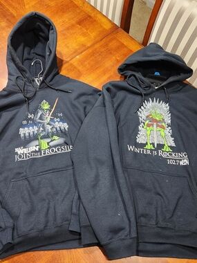 2 Vintage WEBN Cincinnati Hoodies Size XL